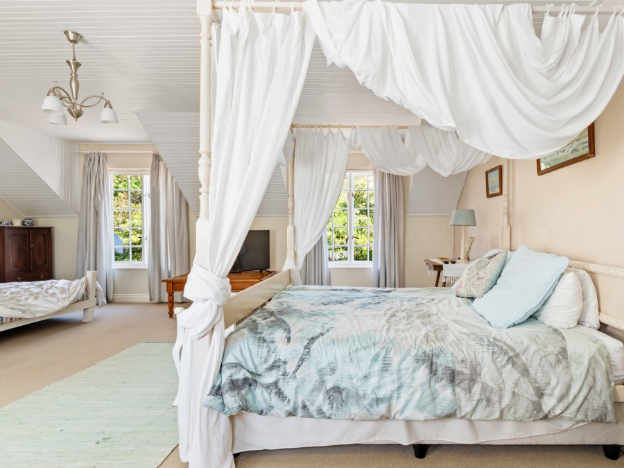 4 Bedroom Property for Sale in Belvidere Estate Western Cape